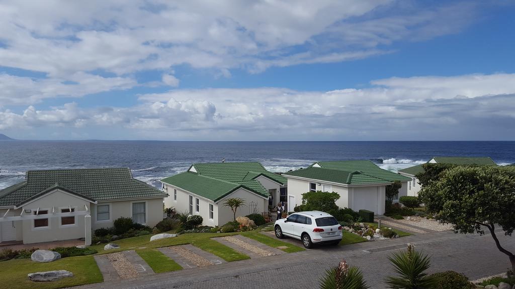 Whale View Self Catering Apartment Hermanus Luaran gambar