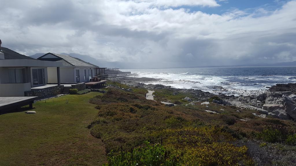 Whale View Self Catering Apartment Hermanus Luaran gambar